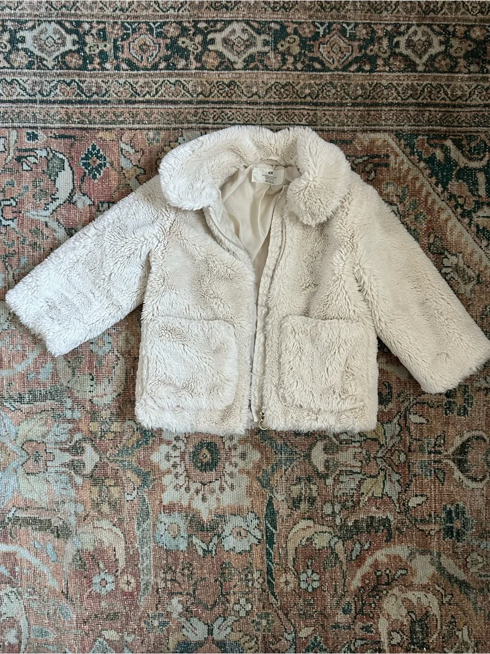 H&M Girl’s Cream Faux Fur Coat